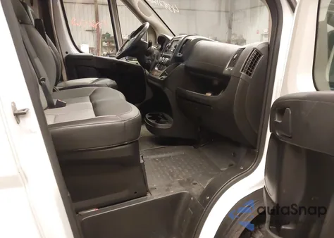 2019 Ram Promaster 2500 High Roof 159 Wb z USA, uszkodzony, nr VIN 3C6TRVDG1KE529319